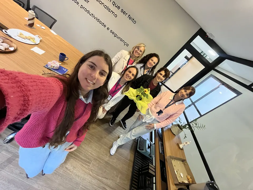 Outubro Rosa: conversa com a Profª Eliane e a equipe feminina da RAK